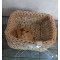 Квадратная корзина из джута